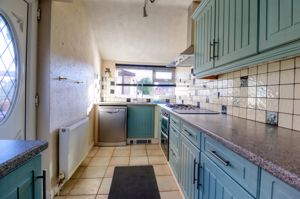 Kitchen- click for photo gallery